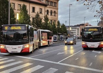 Sindicatos de EMULSA, EMTUSA y la EMA de Gijón se unen ante la «clara intención de privatizar servicios públicos esenciales»