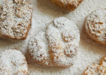 Sabores divinos para paladares navideños: los dulces de más de ochenta monasterios de clausura llegan a Oviedo y Madrid