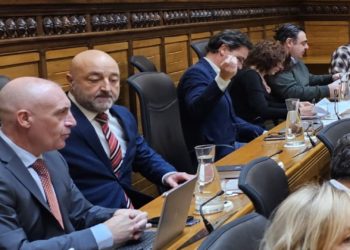 La propuesta del PSOE de potenciar el rol de EMVISA recibe el apoyo del Pleno… Con matices del Gobierno