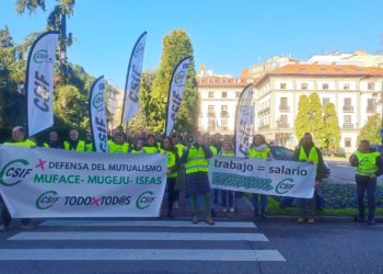 CSIF sale a la calle en Asturias para exigir la continuidad de los funcionarios en Muface