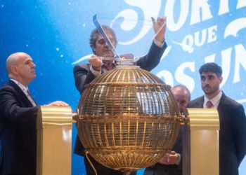 El 77.768, primer cuarto premio del Sorteo de Navidad, reparte 280.000 euros en Asturias