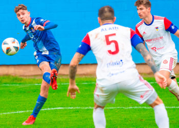 Dos detenidos tras los altercados desatados en un partido de fútbol asturiano de Segunda Federación