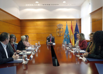 El Principado otorga la Medalla de Asturias al expresidente asturiano Antonio Trevín