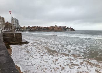 La AEMET anuncia desplome de temperaturas tras el fin de semana en Gijón
