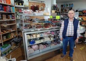 La calidad, garantía para la pervivencia del pequeño comercio de alimentación en Gijón: «El producto y el trato son lo más importante»