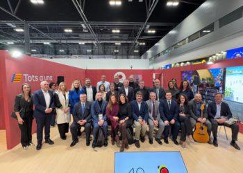 De La Rochelle a Santiago con parada en Gijón: la ciudad será anfitriona del hermanamiento de las ciudades del Camino a Vela
