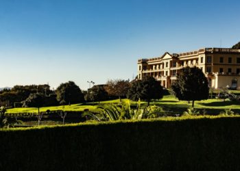 3.630 euros, la cuota de acceso por unidad familiar para los nuevos socios del Centro Asturiano de Oviedo