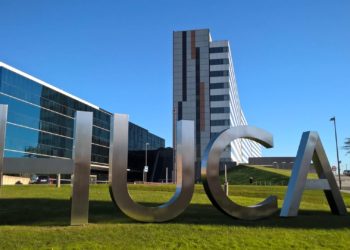 El HUCA adelanta a Cabueñes en el nacimiento del primer bebé del nuevo año