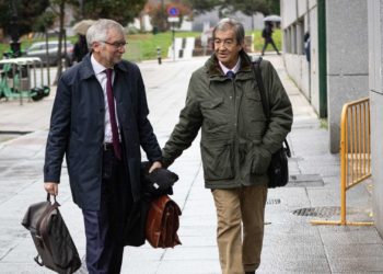 Álvarez-Cascos se ausenta de la cuarta sesión del juicio contra su persona, aquejado de «mareos y vómitos»