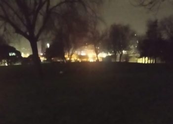 La oscuridad en los parques de la Zona Sur reaviva el debate sobre el modelo lumínico de Gijón: «Es deficiente»