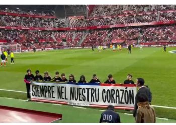 El recuerdu a Kily llega tamién a El Molinón