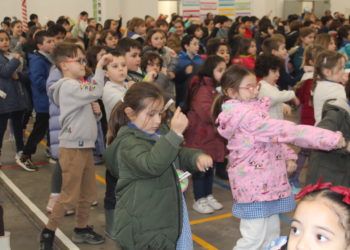 El Colegio Jovellanos de Gijón celebra el Día de la Paz y la No Violencia Escolar