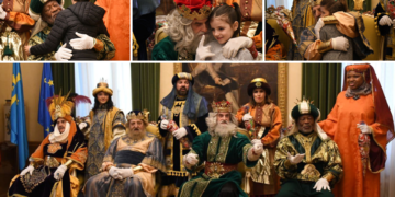 Emocionante recepción de los Reyes Magos a los niños de Gijón en el Ayuntamiento