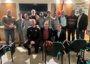 Sporting y Caja Rural de Gijón firman acuerdo de mecenazgo para el Sporting Genuine