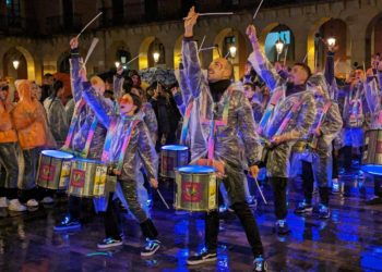 El Antroxu 2025 calienta motores: abiertas las inscripciones para el concurso de carrozas