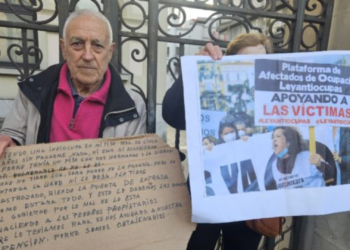 Hablan los propietarios de pisos ‘inquiokupados’ en Gijón: «Es triste trabajar toda la vida para acabar así»