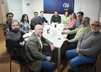 Economía e infraestructuras, las líneas de acción «prioritarias» para la nueva directiva del PP de Gijón