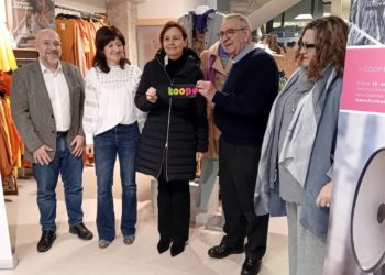 Medio Ambiente incrementará el número de contenedores para reciclaje de ropa hasta superar el centenar