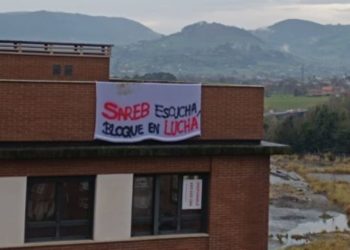 Victoria vecinal en Contruces: no habrá desahucio para los vecinos de Río Piloña