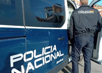 La condena a un hombre que dejó inválido a un Policía Nacional en Gijón reactiva el debate sobre los peligros del oficio