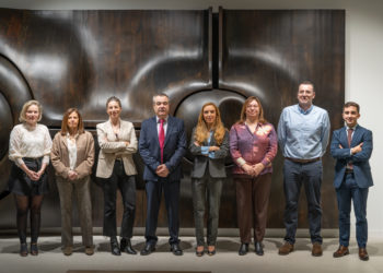 Caja Rural de Asturias y FUCOMI colaboran en la inserción laboral de personas desempleadas