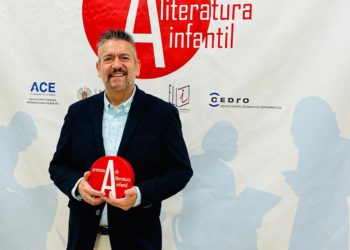 «La escritura es un músculo que hay que ir poco a poco entrenando»: Jesús Burgoa, autor de literatura infantil