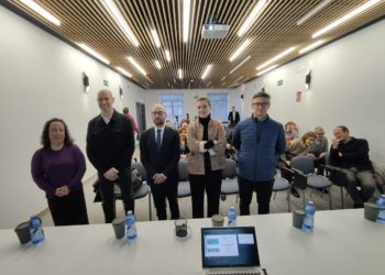 Cuatro años es lo que tardan el 80% de los graduados en UniOvi en empezar a trabajar