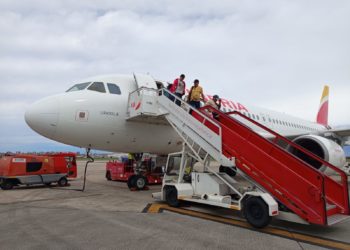 Desviado a Santander un vuelo con destino Asturias debido a los intensos vientos