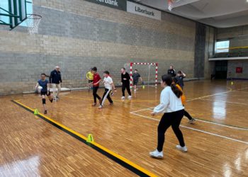 Villaviciosa se apunta al balonmano: «Es un deporte muy inclusivo»