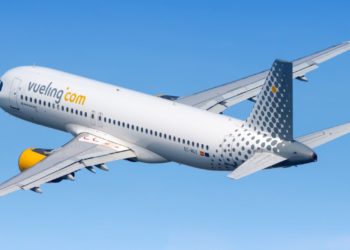Vueling no descarta hacerse con algunas de las doce rutas que Ryanair pretende abandonar este verano