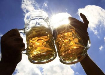 Gijón se pasa al néctar de la cebada: será sede de su primera Muestra Internacional de la Cerveza