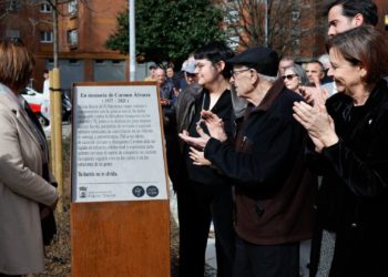 «Es un acto de justicia con mayúsculas», destaca Moriyón en el homenaje póstumo a Carmen Álvarez