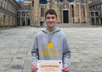 Eduardo Rojas, el joven gijonés que se ha alzado con la Beca de Verano 2025 para estudiar en Estados Unidos