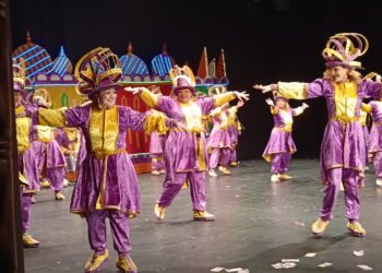 La segunda tanda del Concurso de Charangas no defrauda en el Jovellanos