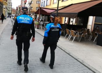 Detenido en Langreo un hombre por agredir a una joven con orden de alejamiento