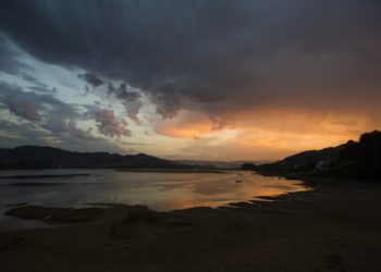 Asturias inicia la semana con cielos despejados, aumento de temperaturas y nieve en cotas altas