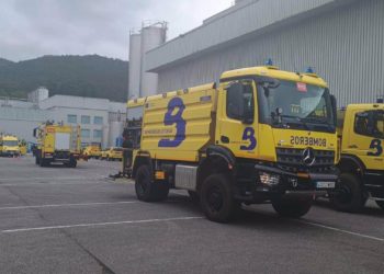 Un incendio en una vivienda de La Robellada, en Onís, deja a dos mujeres afectadas por inhalación de humos