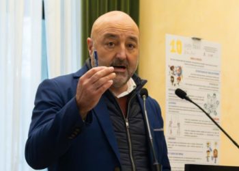 La soledad no deseada entre los mayores, el nuevo enemigo a batir por el Gobierno gijonés