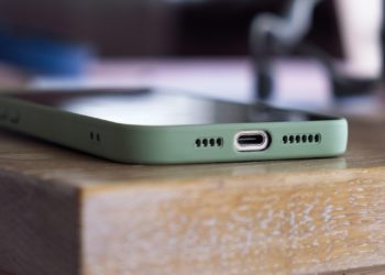 Detenido por sustraer un móvil en Avilés un hombre que acumula otros 21 arrestos