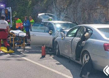 El helicóptero medicalizado del SEPA interviene en un accidente de tráfico con 3 heridos, uno grave, en Belmonte de Miranda