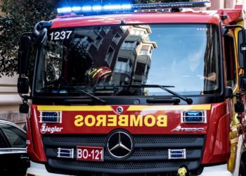 Fallece un anciano tras desatarse un incendio en su vivienda de Oviedo