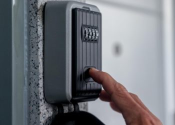 La pelota del partido contra las VUT pasa a los vecinos: desde mañana ellos decidirán si las aceptan en sus bloques