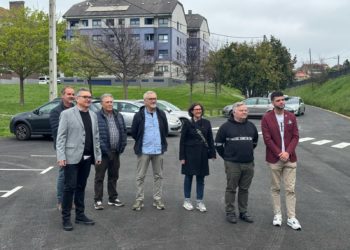Tremañes estrena un aparcamiento con 24 plazas para «dar servicio a los vecinos y al apeadero de la línea Xixón-Cuideiru»