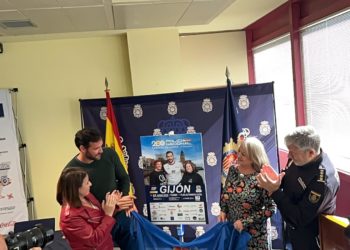 Craviotto respalda en Gijón la presentación de la III Carrera Solidaria Ruta 091 en favor de Mar de Niebla