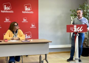 Zapico pide a Tomé que no apoye la comisión de investigación ante el «nuevo escenario que se abre» con la dimisión de Díaz