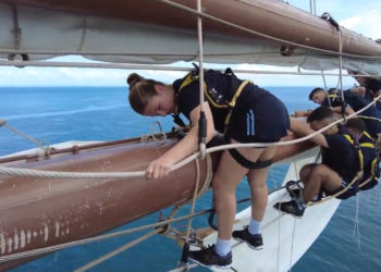 VÍDEO | Así son las faenas marineras y entrenamientos de la princesa Leonor en el Elcano en su travesía camino de Gijón