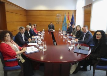 Día de la Bandera, en Memoria del Covid o de las Instituciones: las fechas barajadas para las nuevas jornadas conmemorativas