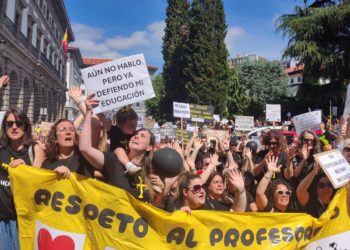 Movilización histórica de la educación asturiana: «No hay quien Lydie con esto»