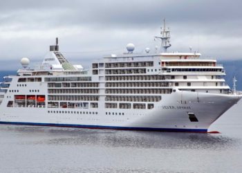 Lujo oceánico con espíritu monegasco: el crucero ‘Silver Spirit’ hace escala en Gijón