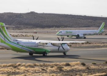 ¿Volar de Asturias a Canarias por menos de lo que cuestan tres cajas de sidra? Binter lo hace posible